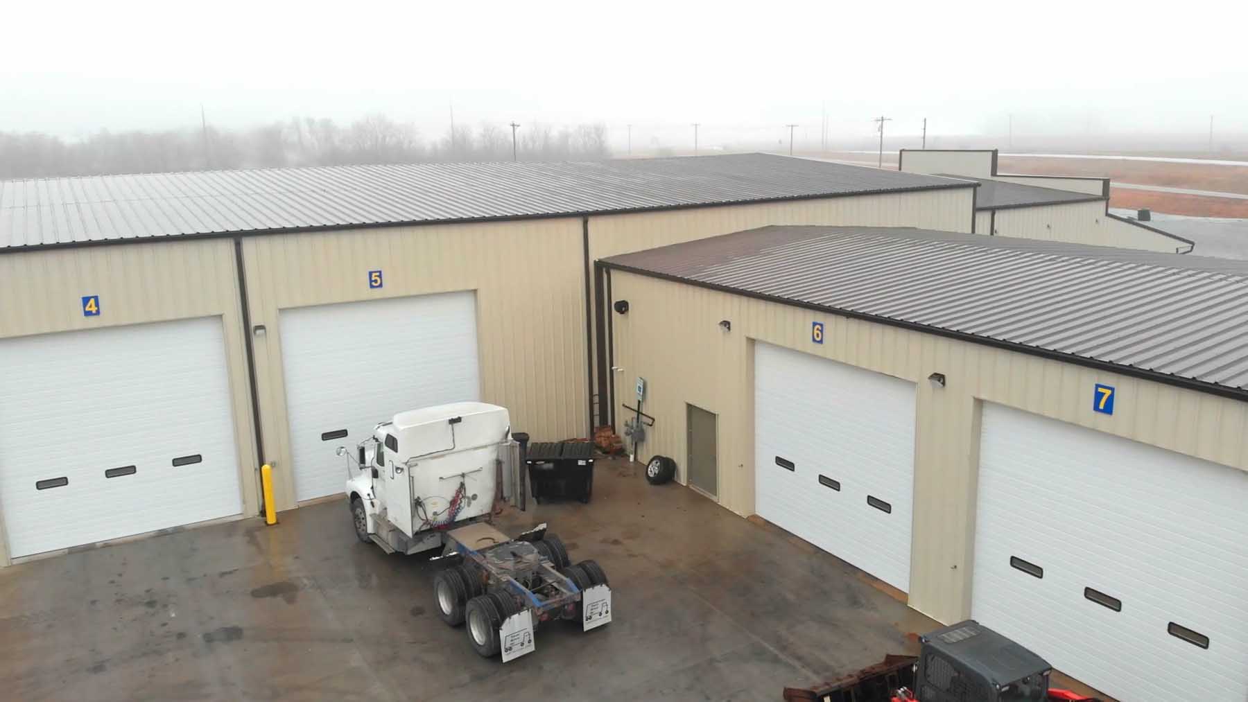 Cline Truck Service Center made up of five steel buildings from Great Western Building Systems in Missouri Door View